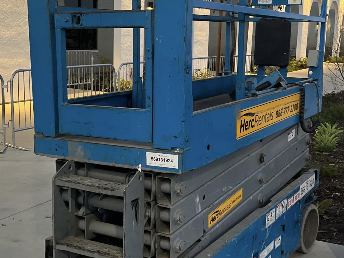 2016 Genie GS-2632