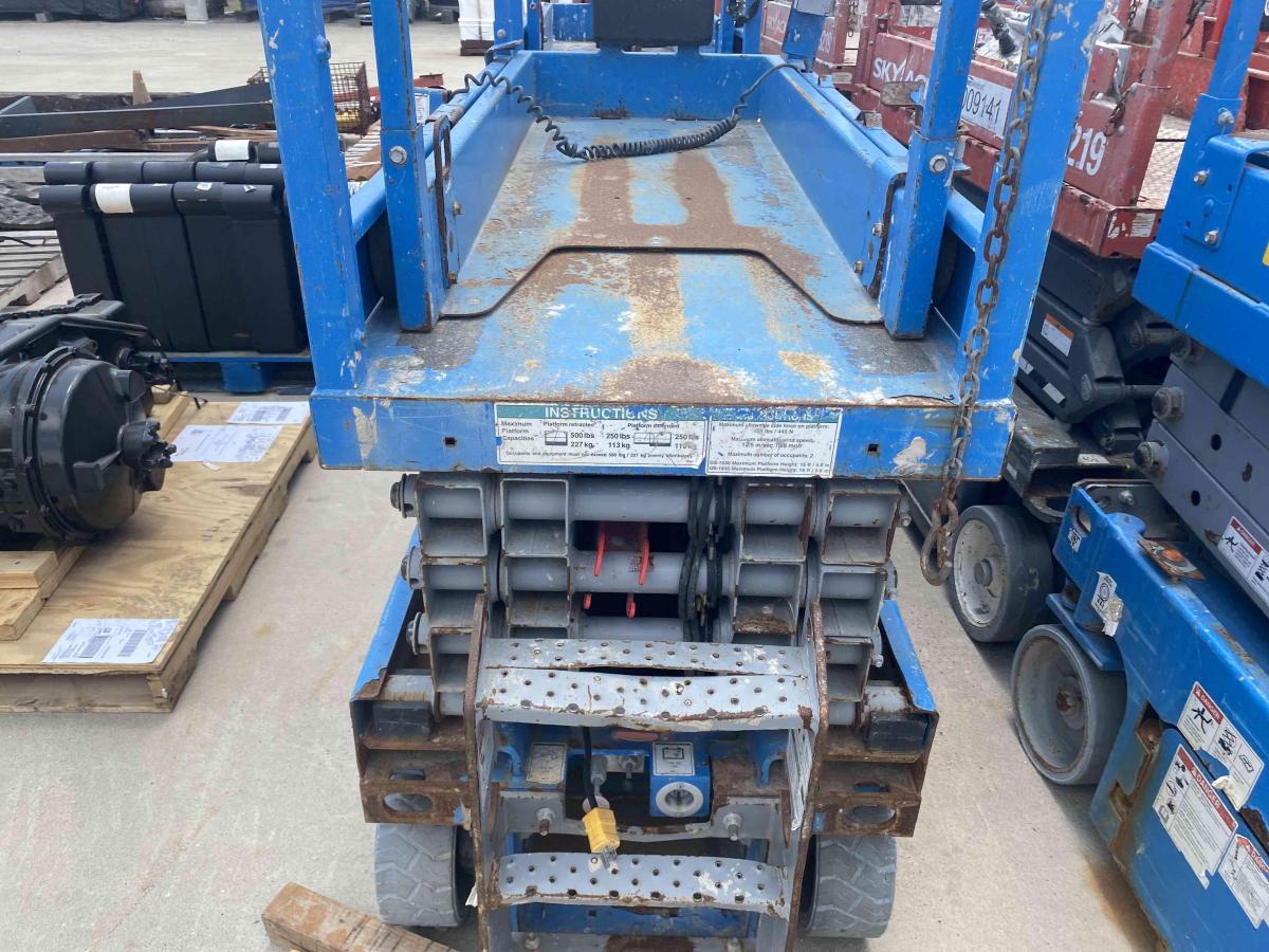 2018 Genie GS-1930
