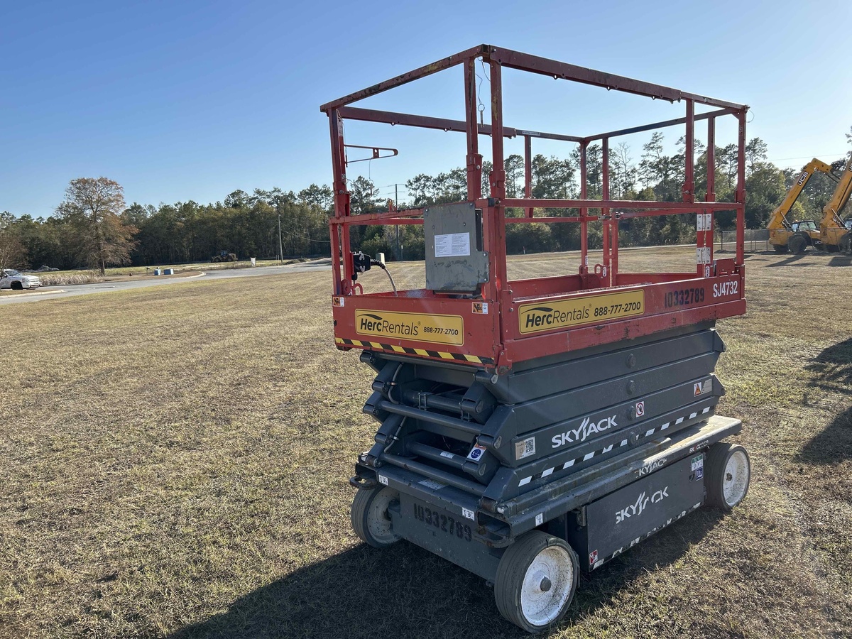 2021 Skyjack SJ4732-2