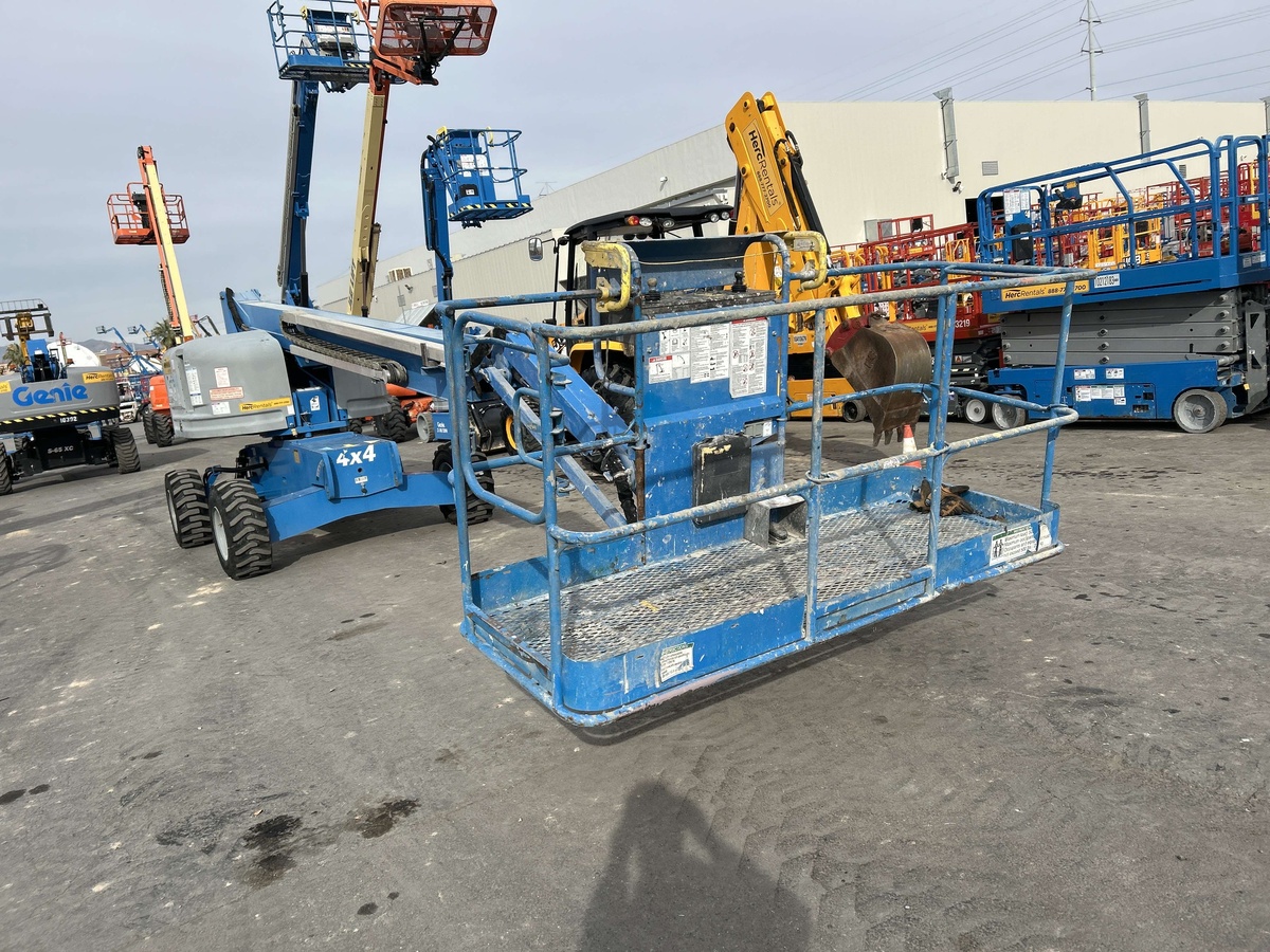 2018 Genie S-45-4