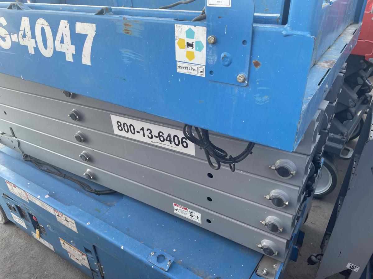 2016 Genie GS-4047