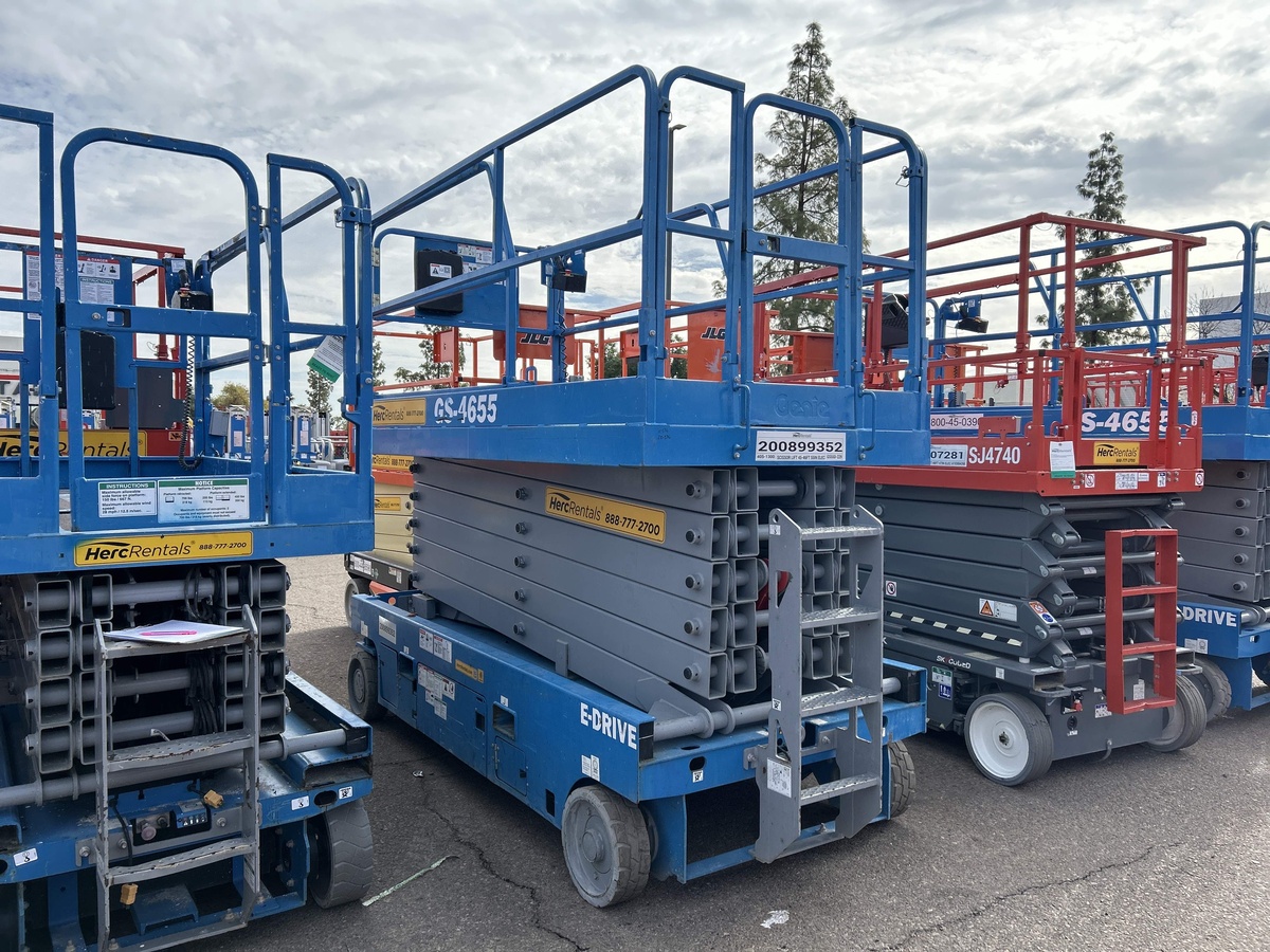 2020 Genie GS-4655