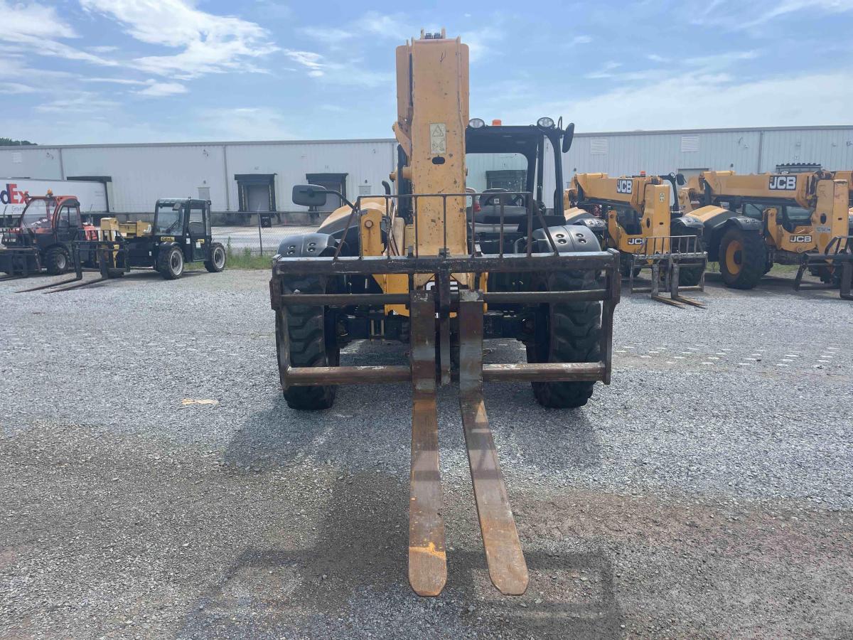 2019 JCB 507-42-4