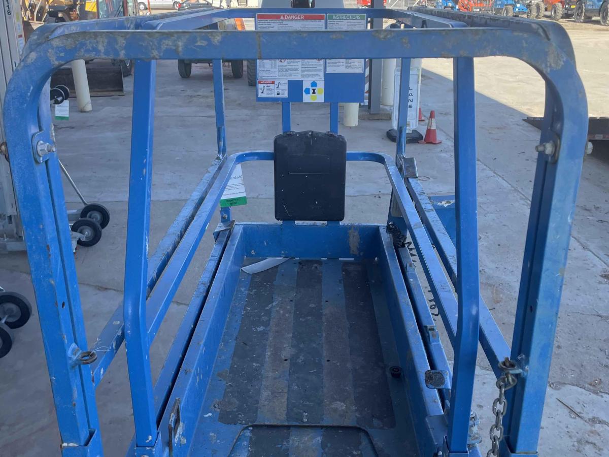 2018 Genie GS-1930