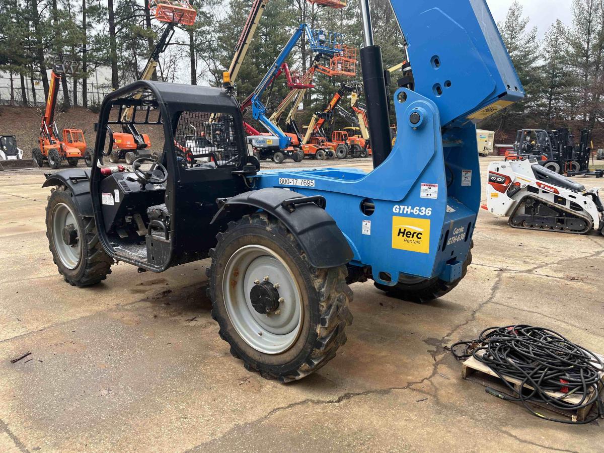 2017 Genie GTH-636