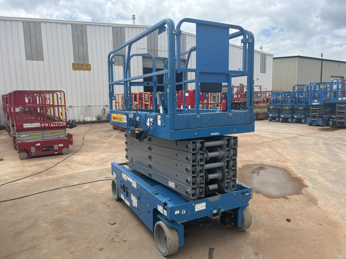 2019 Genie GS-4047-7