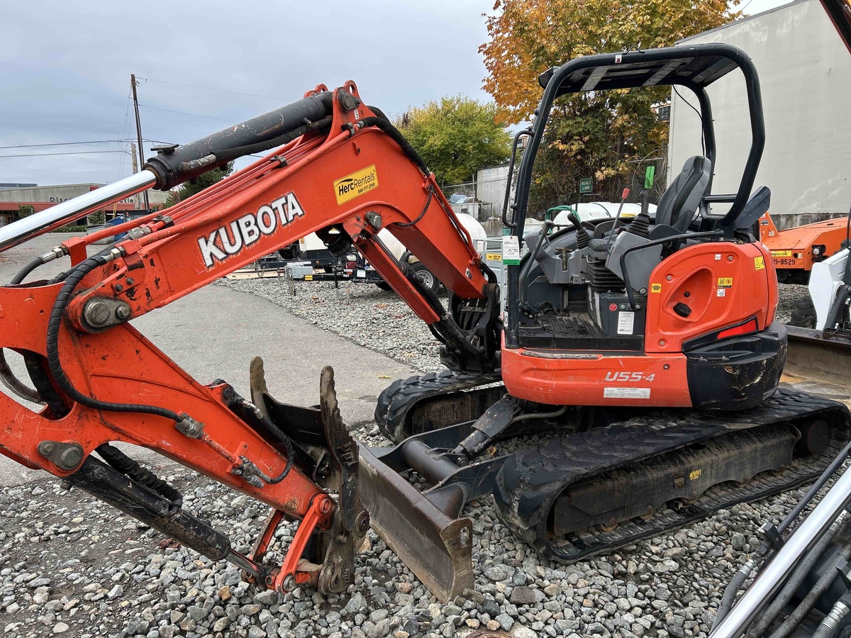 2019 Kubota U55-4-2