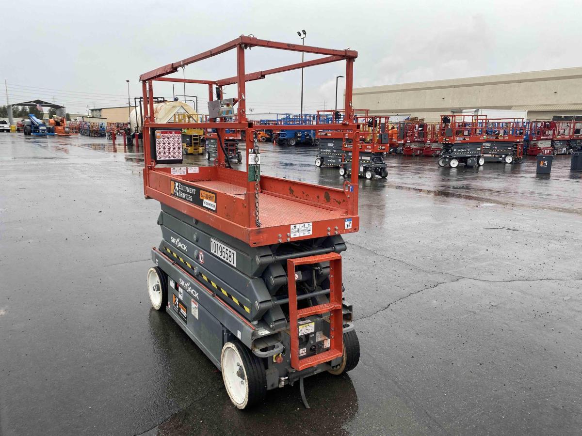 2016 Skyjack SJ3226