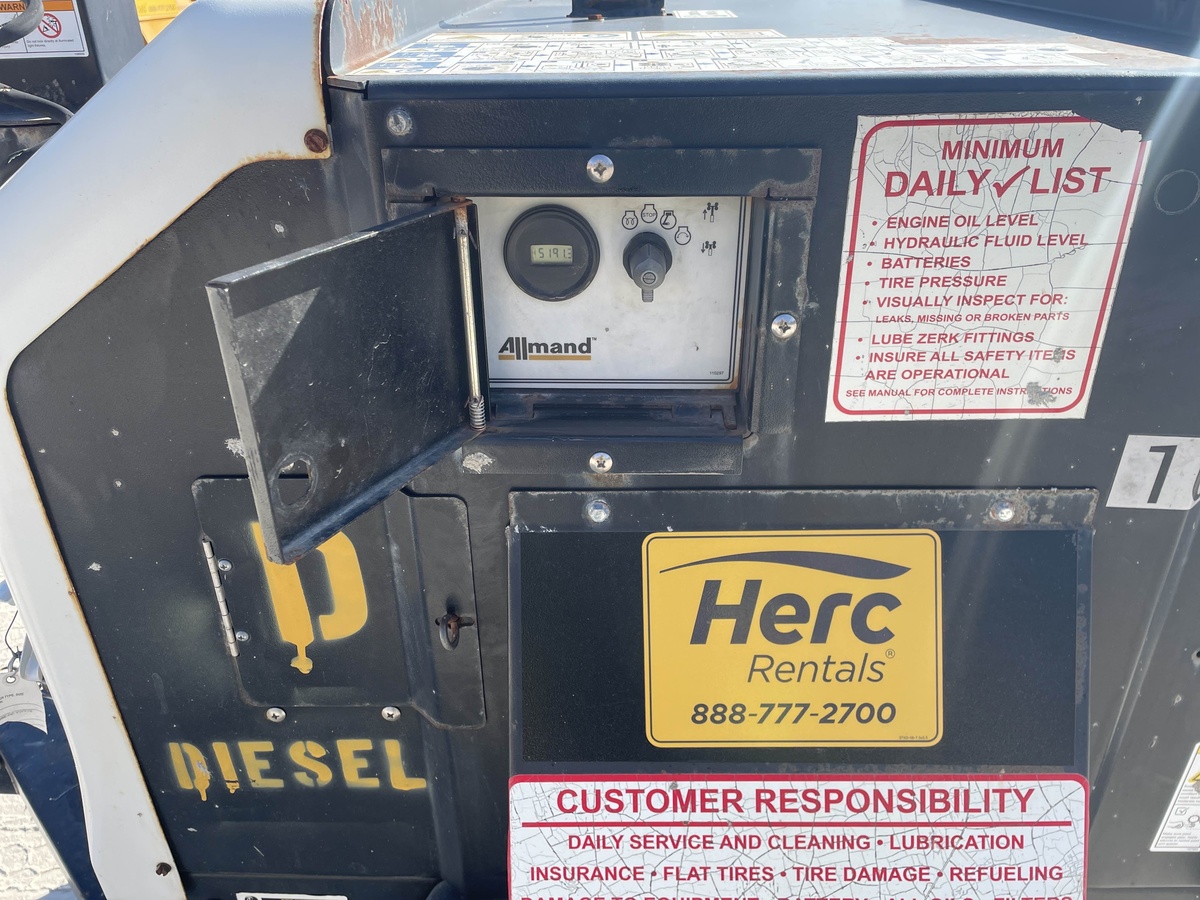 2022 Allmand Night-Lite V-11