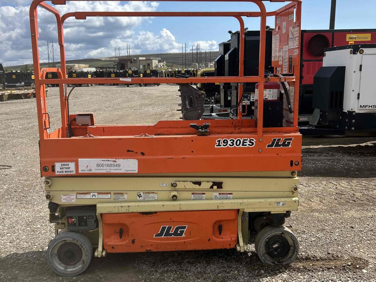 2017 JLG 1930ES