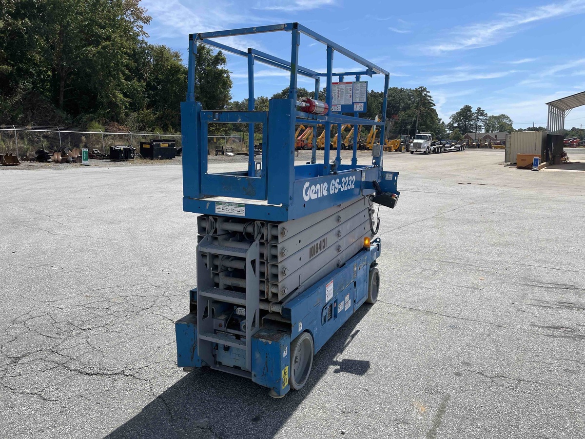 2016 Genie GS-3232-4