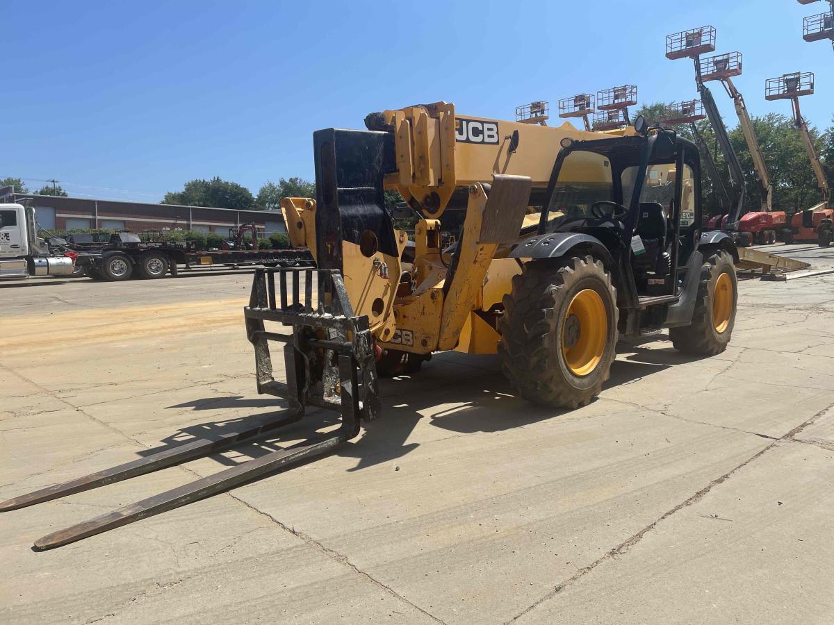 2017 JCB 510-56