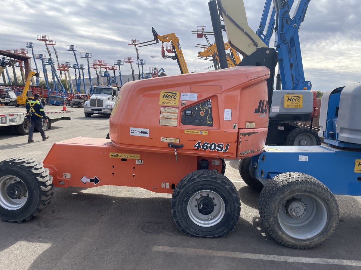 2018 JLG 460SJ-4