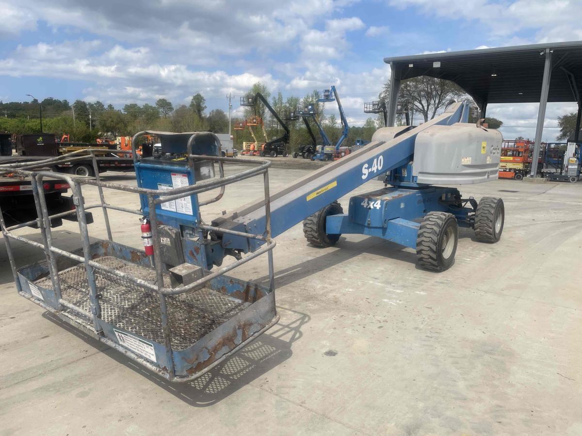 2015 Genie S-40