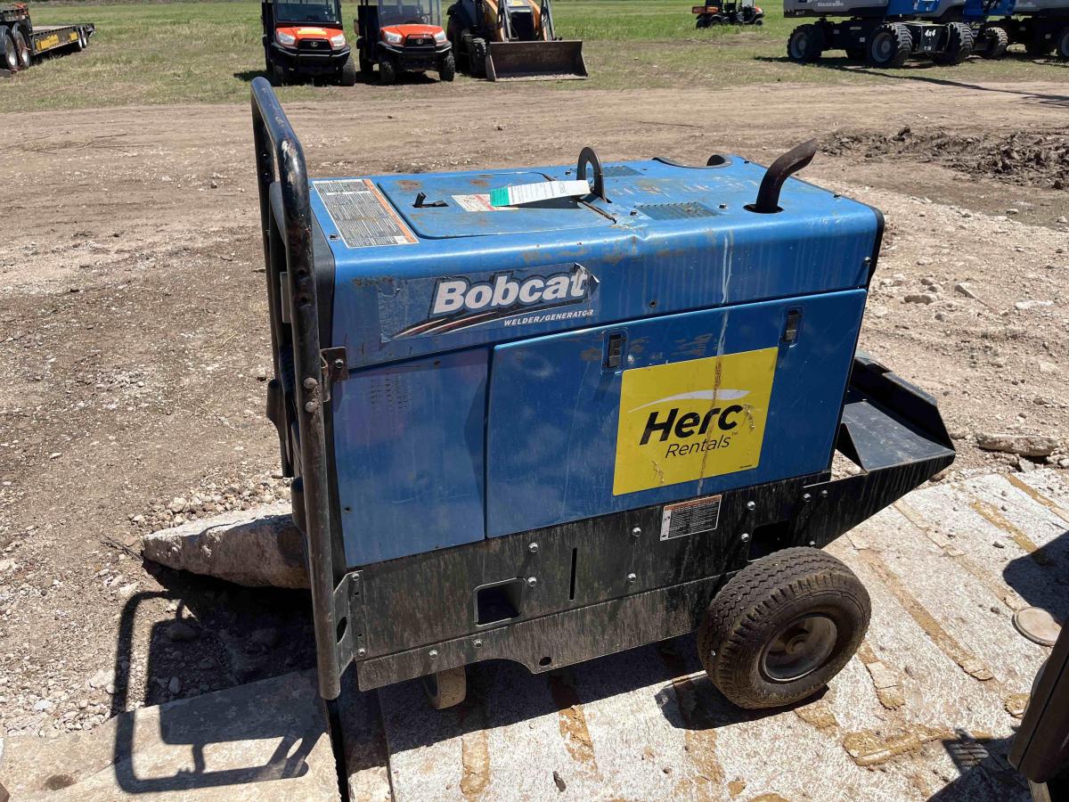 2015 Miller Bobcat 250 LP