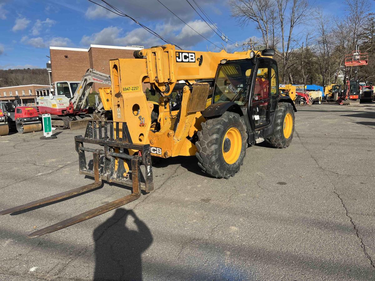 2018 JCB 510-56