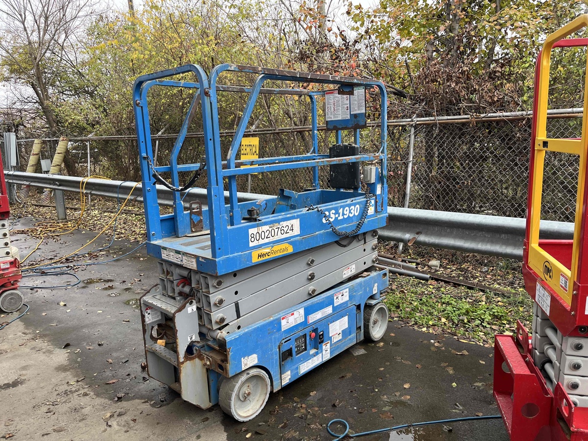 2018 Genie GS-1930-2