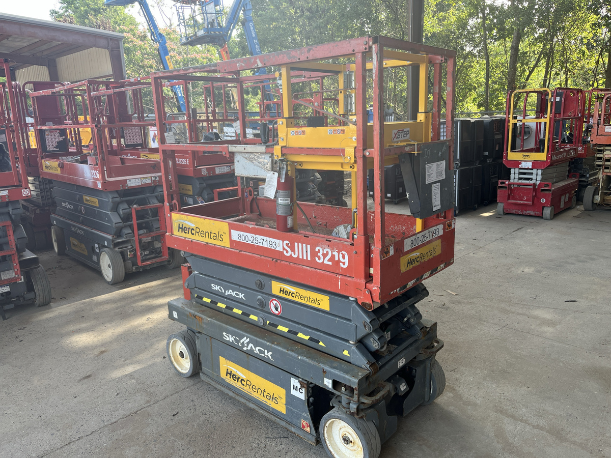2019 Skyjack SJ3219