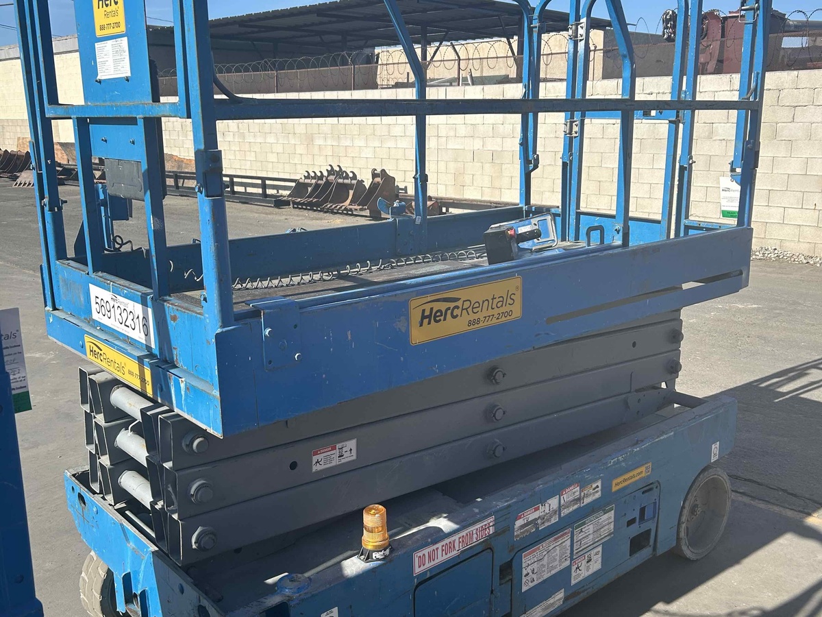 2016 Genie GS-2646-1