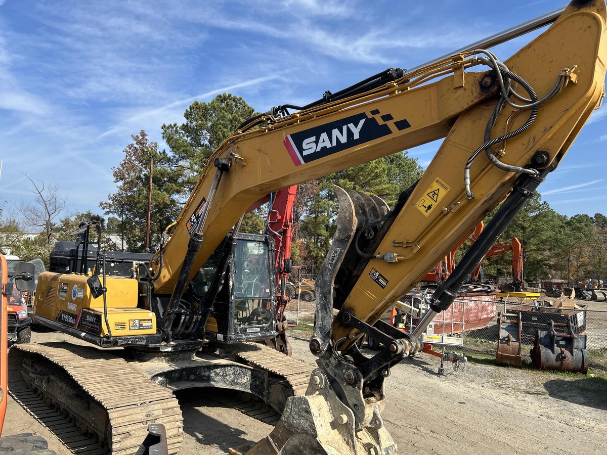 2022 Sany SY225C-2