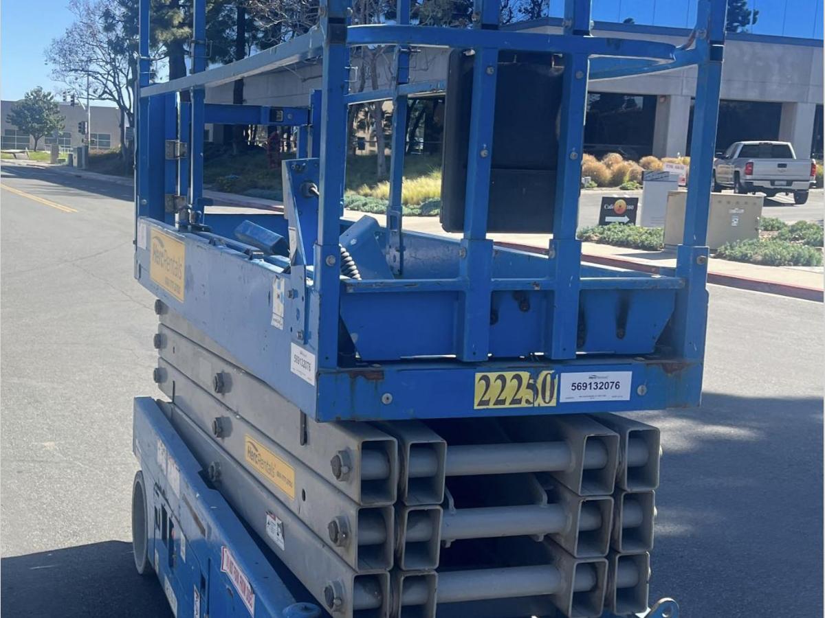 2017 Genie GS-2632