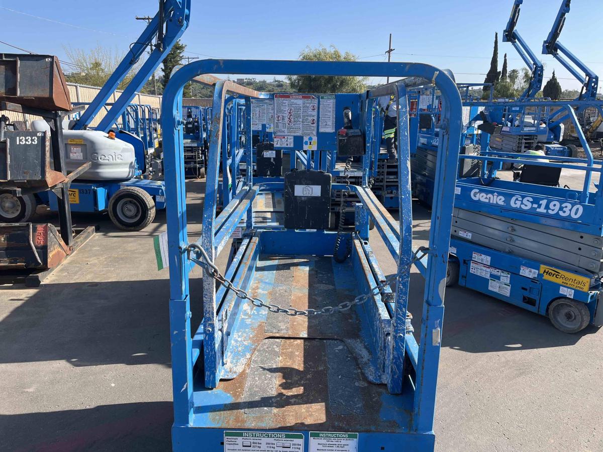 2016 Genie GS-1930-4
