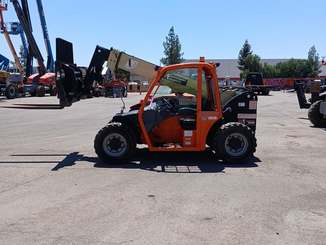 2018 JLG G5-18A