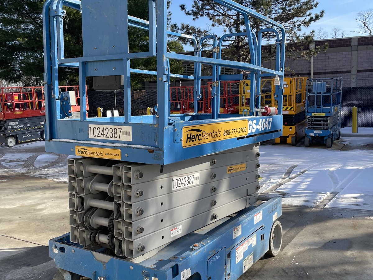 2018 Genie GS-4047-7
