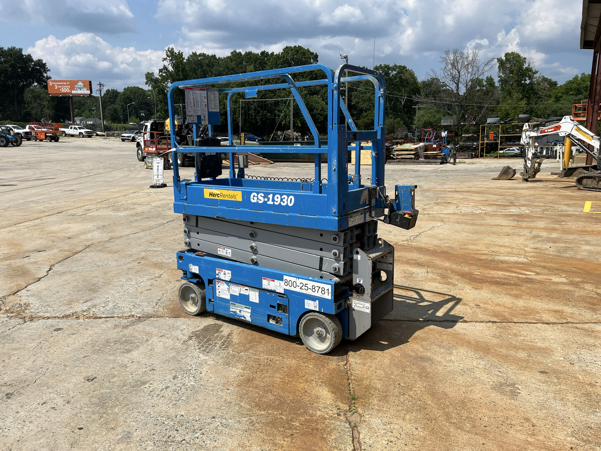 2019 Genie GS-1930