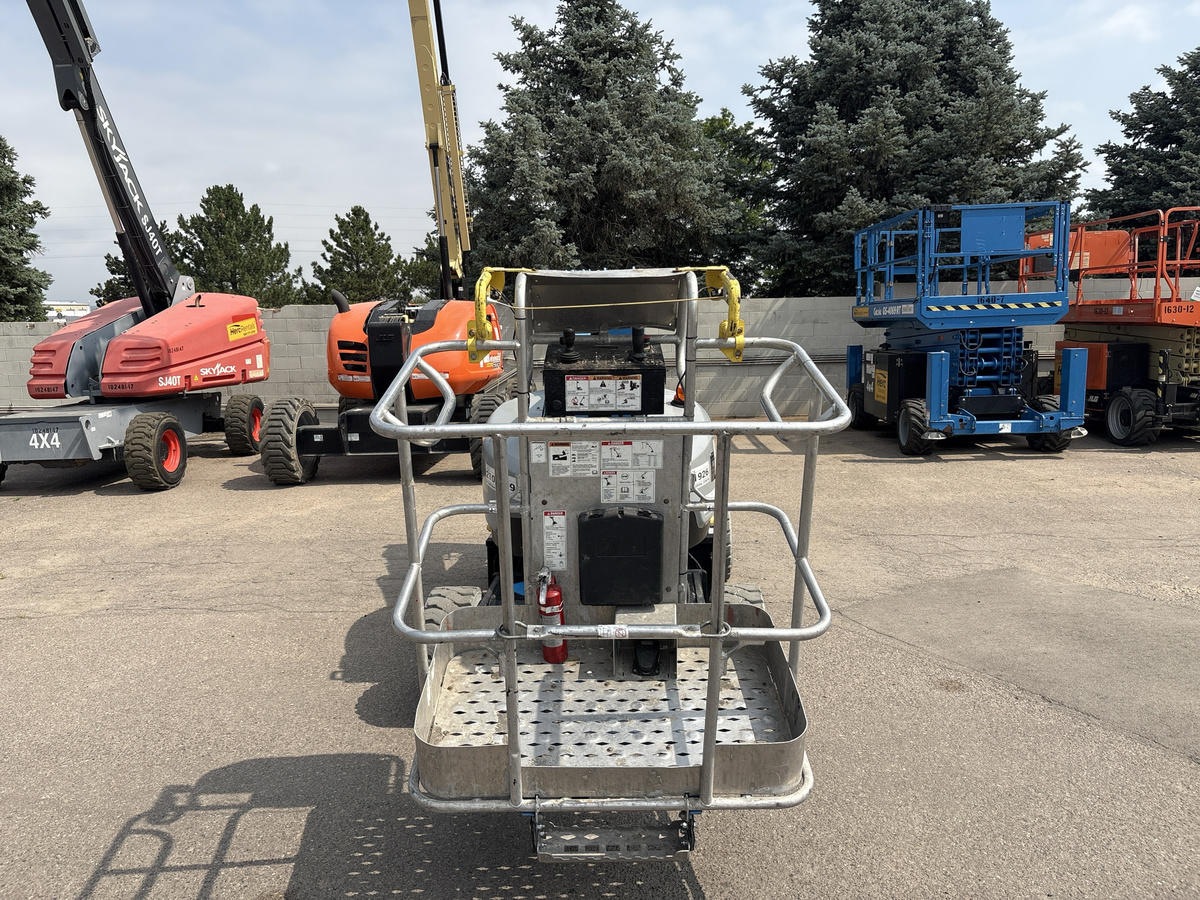 2018 Genie Z-33/18-7