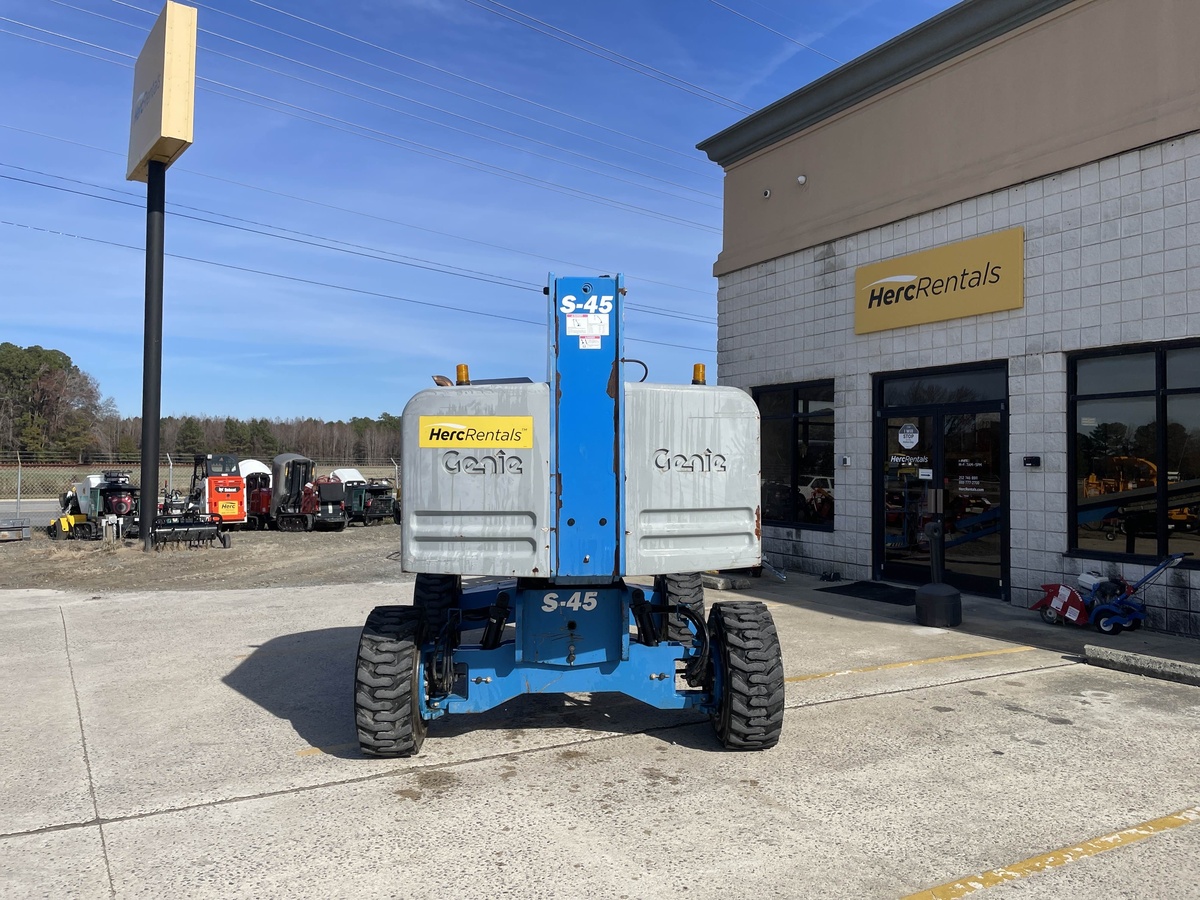 2018 Genie S-45-5