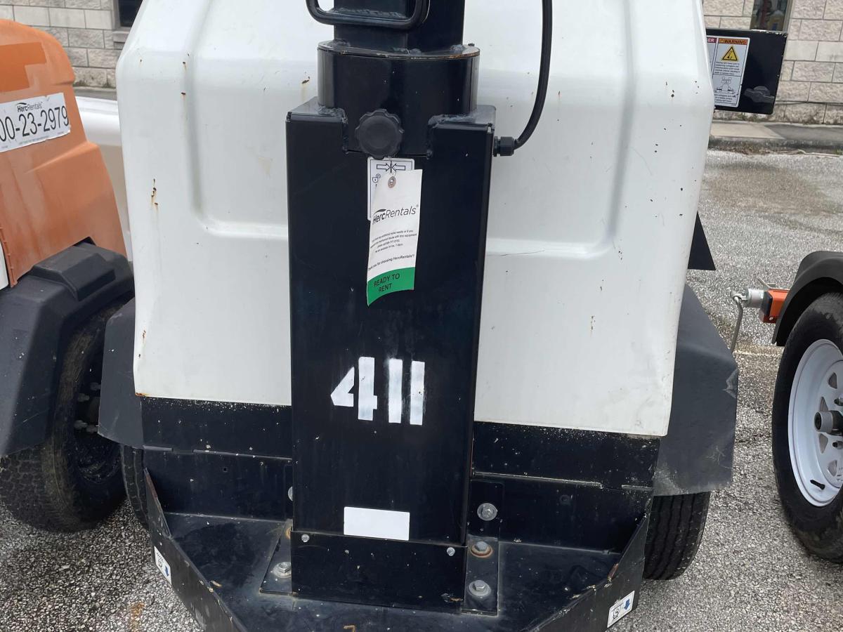 2019 Allmand Night-Lite V