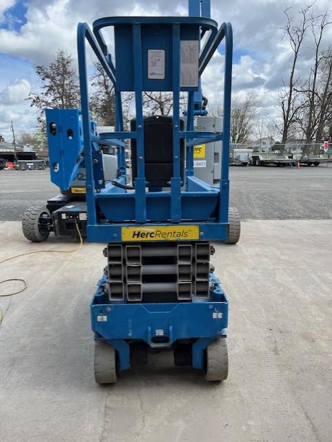 2018 Genie GS-1930
