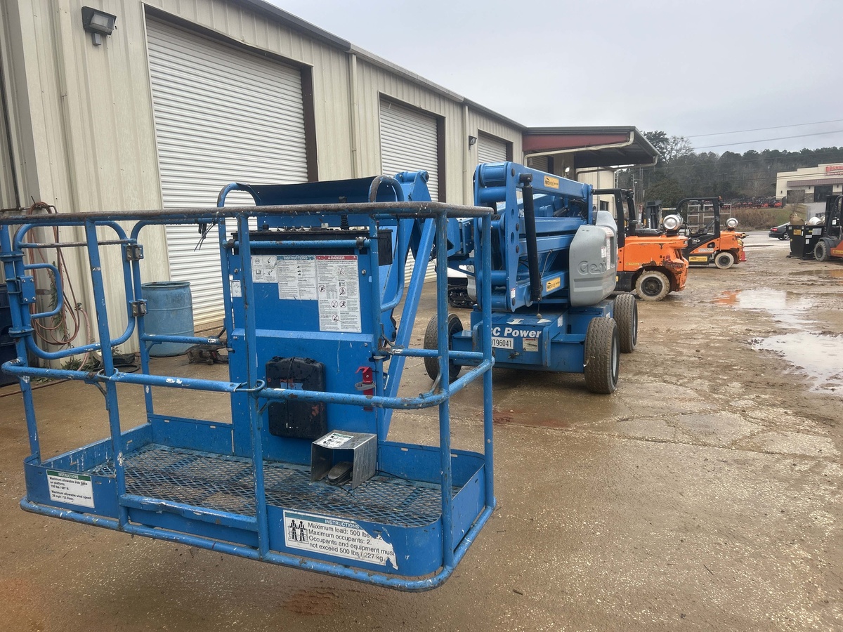 2016 Genie Z-45/25
