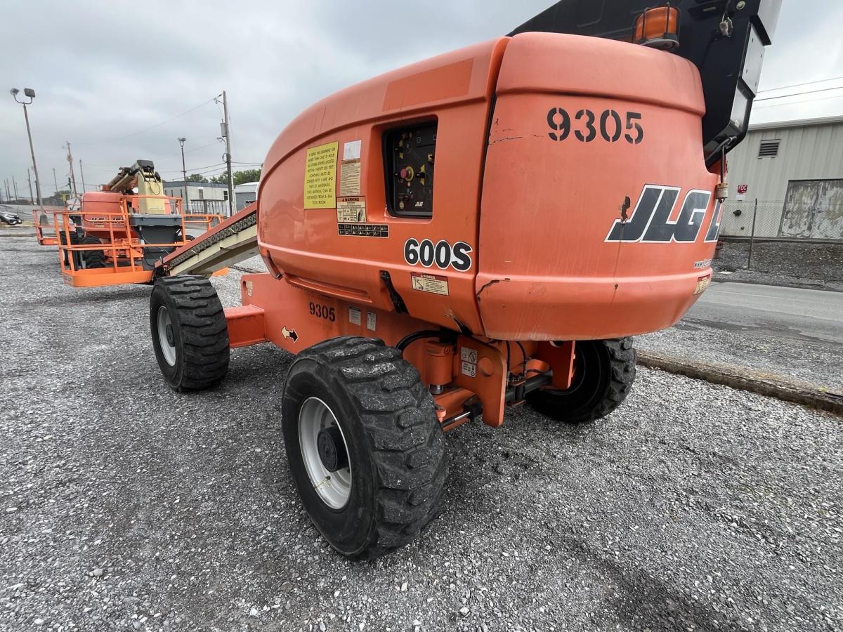 2008 JLG 600S-2