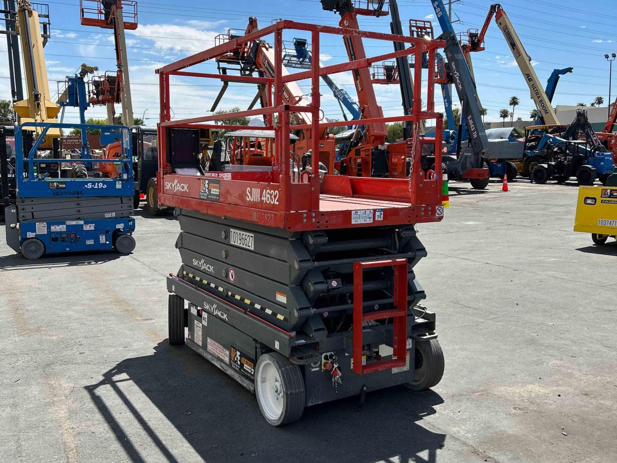 2016 Skyjack SJ4632