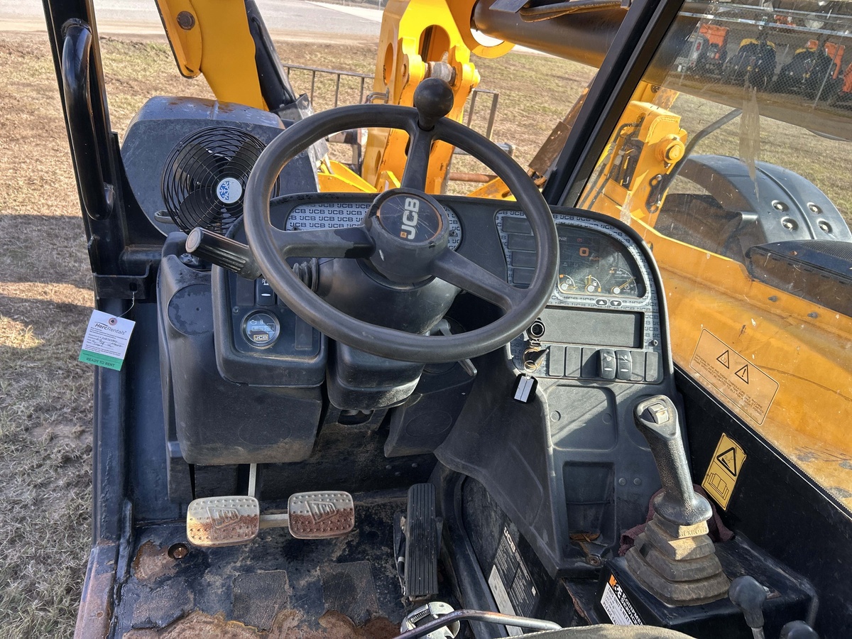 2021 JCB 510-56-7