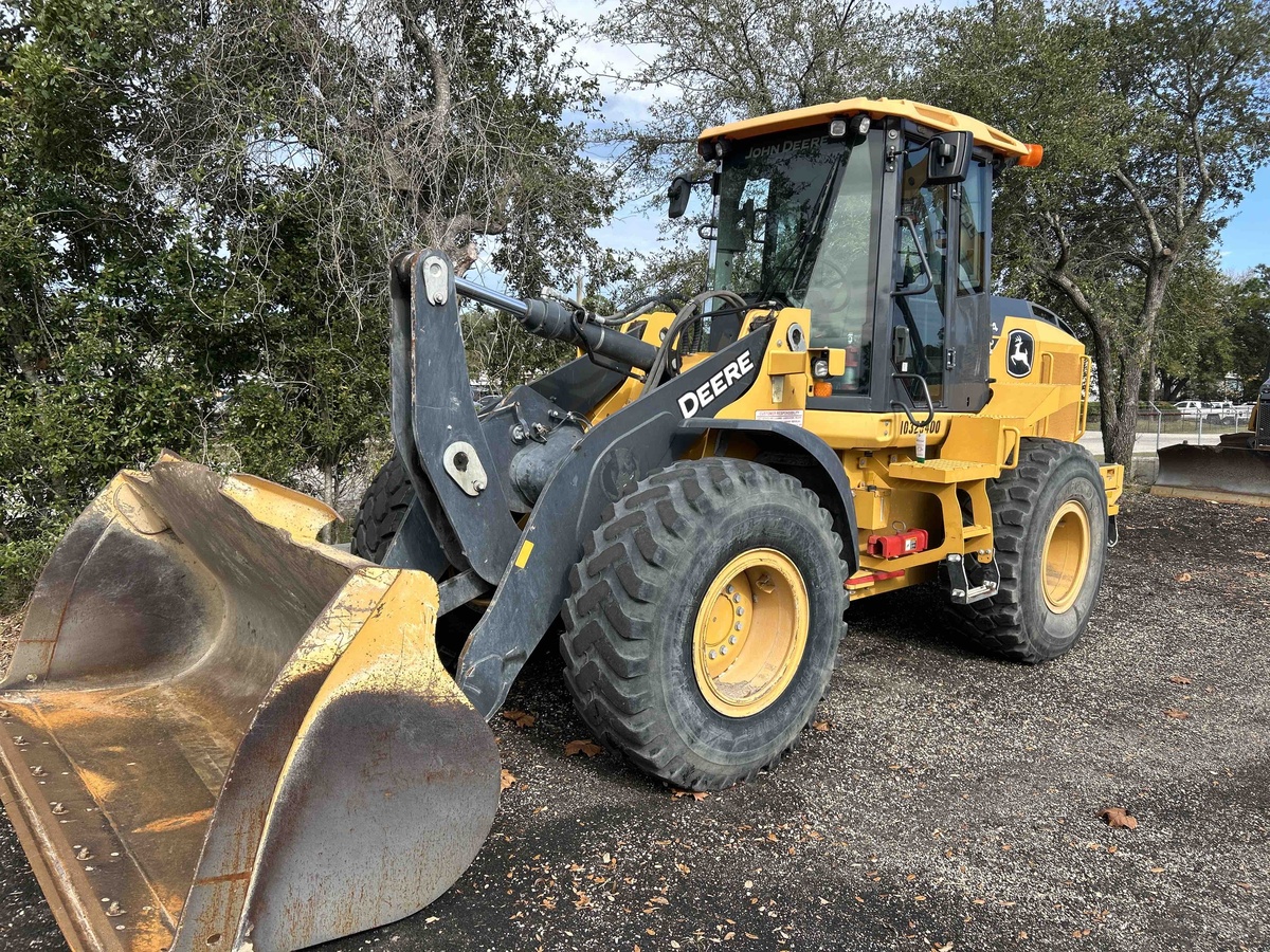 2021 John Deere 524 P