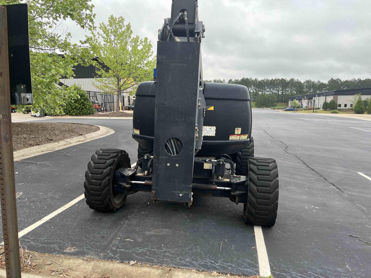 2015 JLG 600AJ