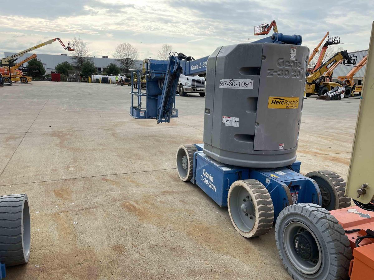 2018 Genie Z-30/20N RJ