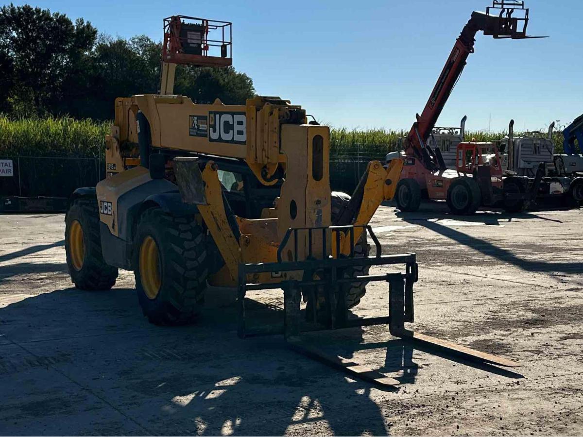 2016 JCB 512-56