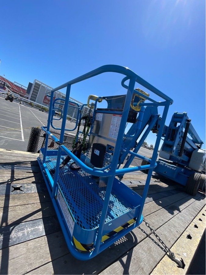 2017 Genie Z-45/25-3