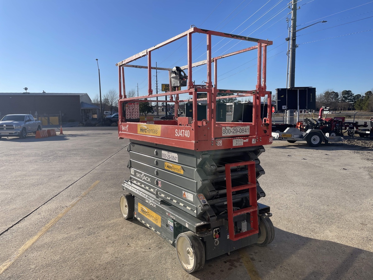 2020 Skyjack SJ4740-2