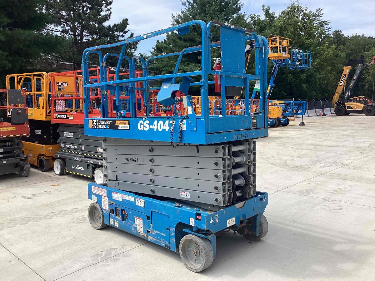 2018 Genie GS-4047-2