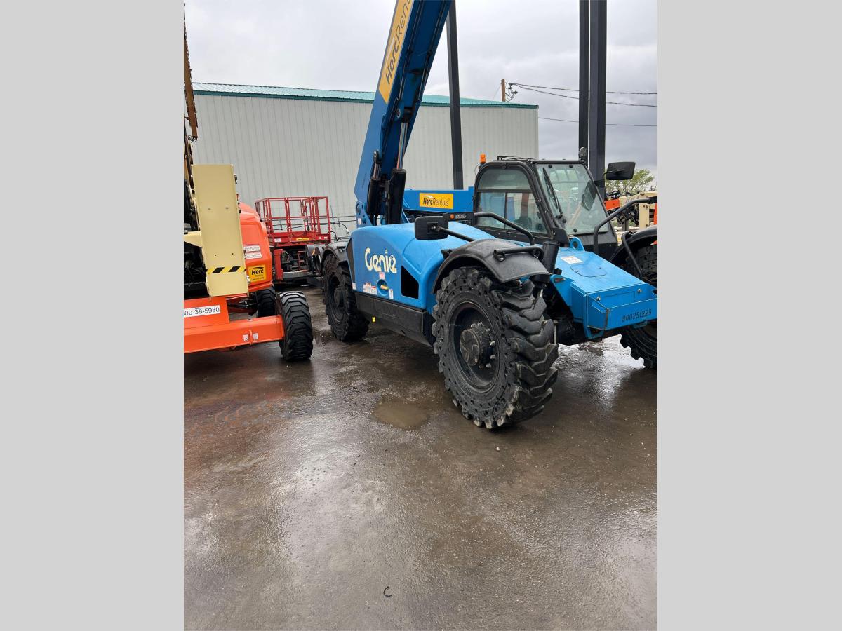 2019 Genie GTH 844-2