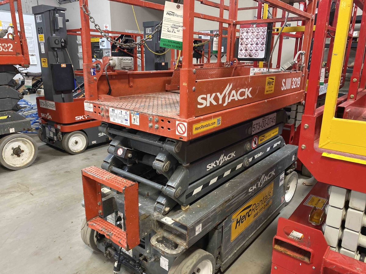 2017 Skyjack SJ3219-3