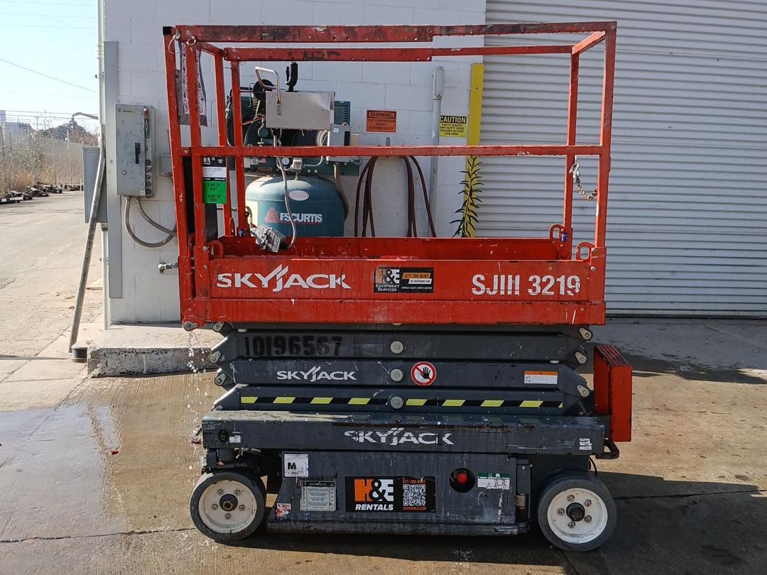 2016 Skyjack SJ3219