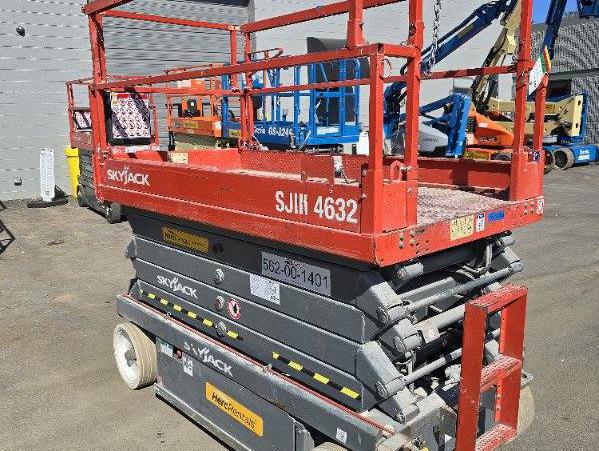 2017 Skyjack SJ4632