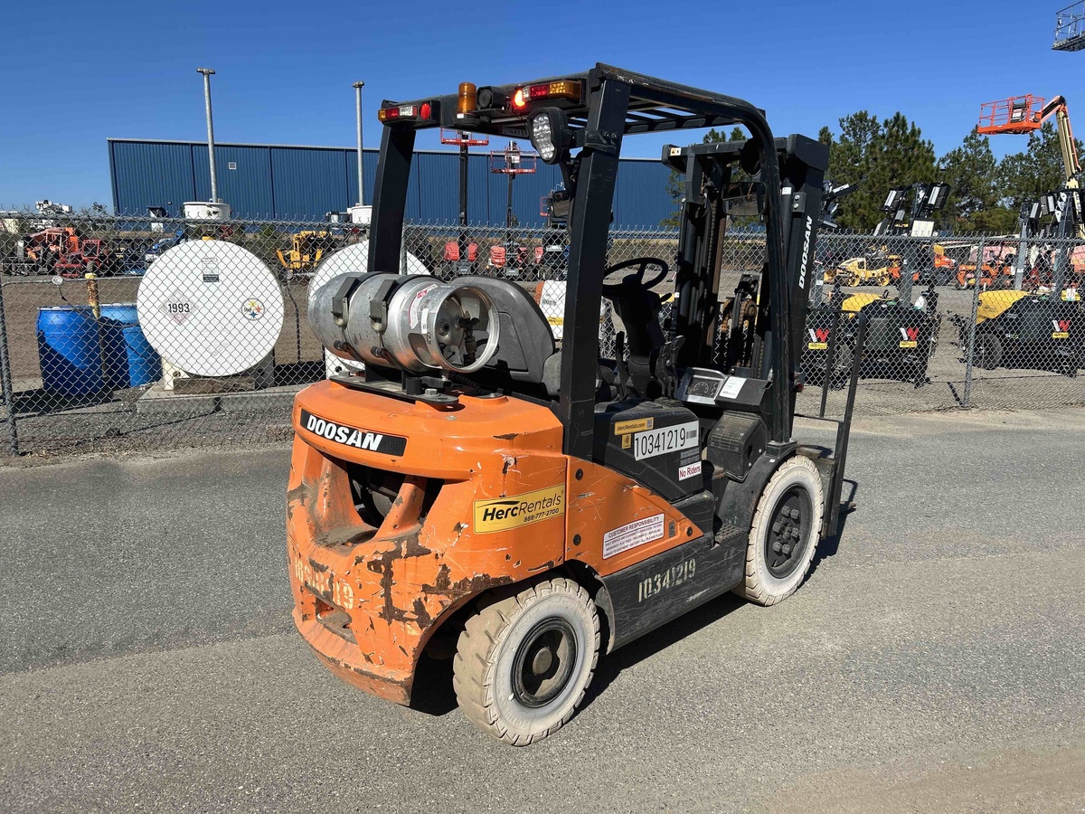 2021 Doosan G25N-7-4