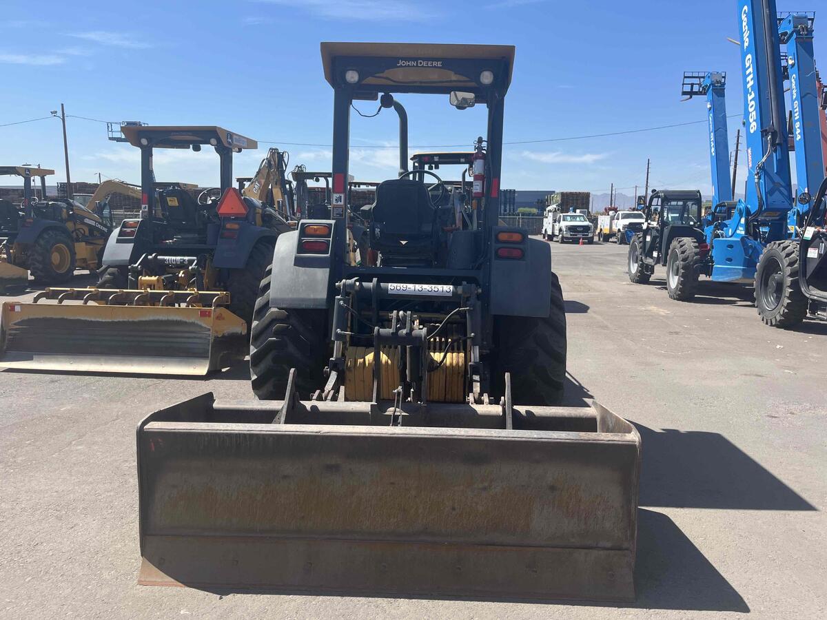 2017 John Deere 210L-2